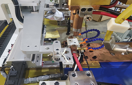 雙頭螺母多工位焊接專機