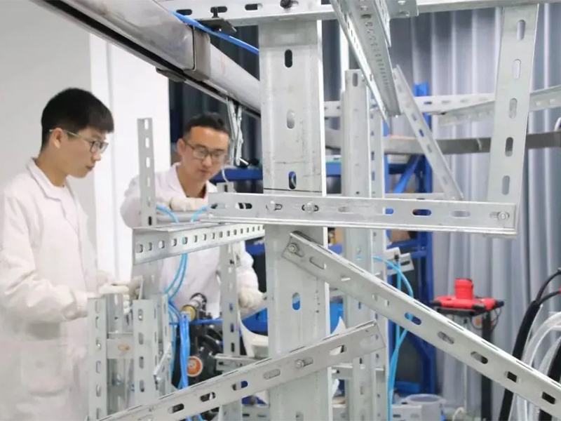 中機智能裝備創(chuàng)新研究院與駿騰發(fā)合作達成戰(zhàn)略伙伴 中機智能裝備創(chuàng)新研究院與駿騰發(fā)合作達成戰(zhàn)略伙伴